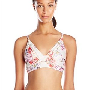 Minkpink holiday fling triangle bikini 👙 top